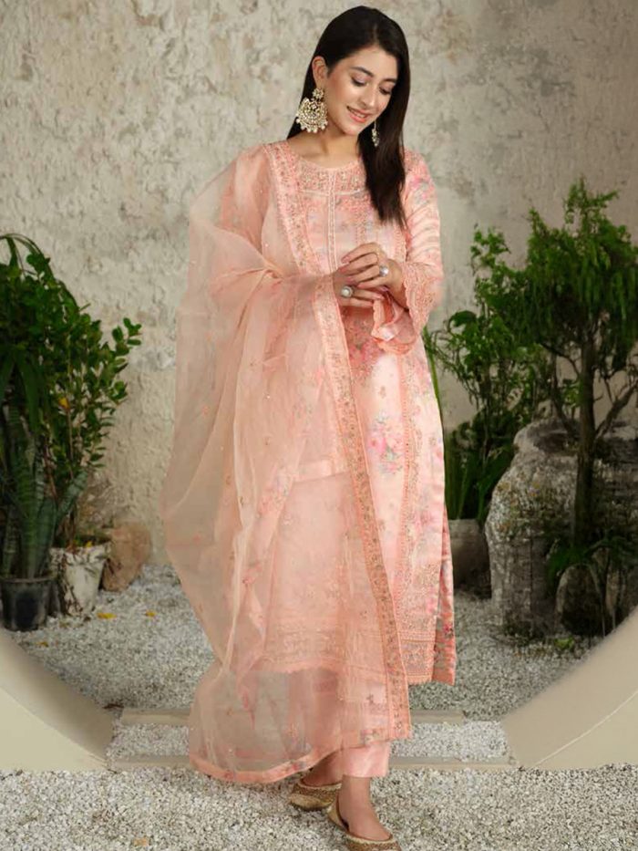 Pakistani Dress by Tanoor Lifestyle – Modest Fashion for Women